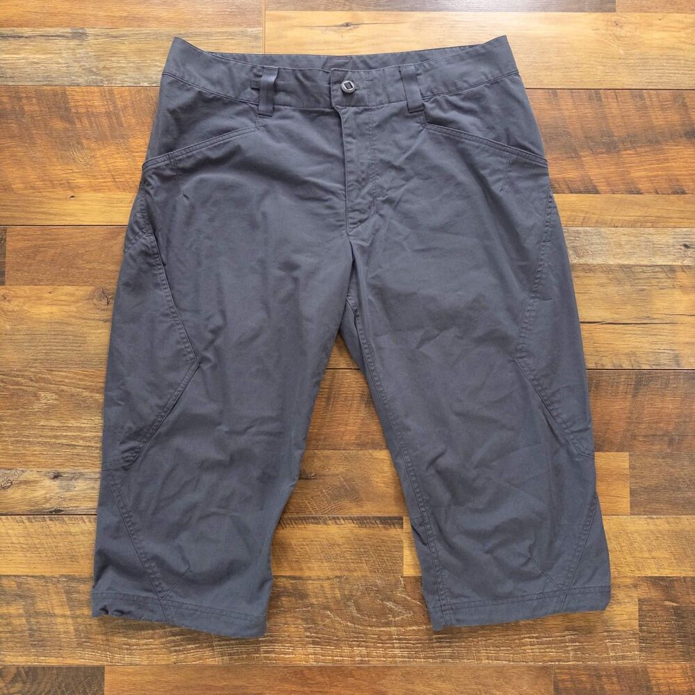 Patagonia Venga Rock Knickers Men's 36 Smolder Blue Solid Climbing Hiking Pants
